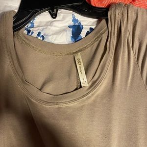 women’s flowy dress!